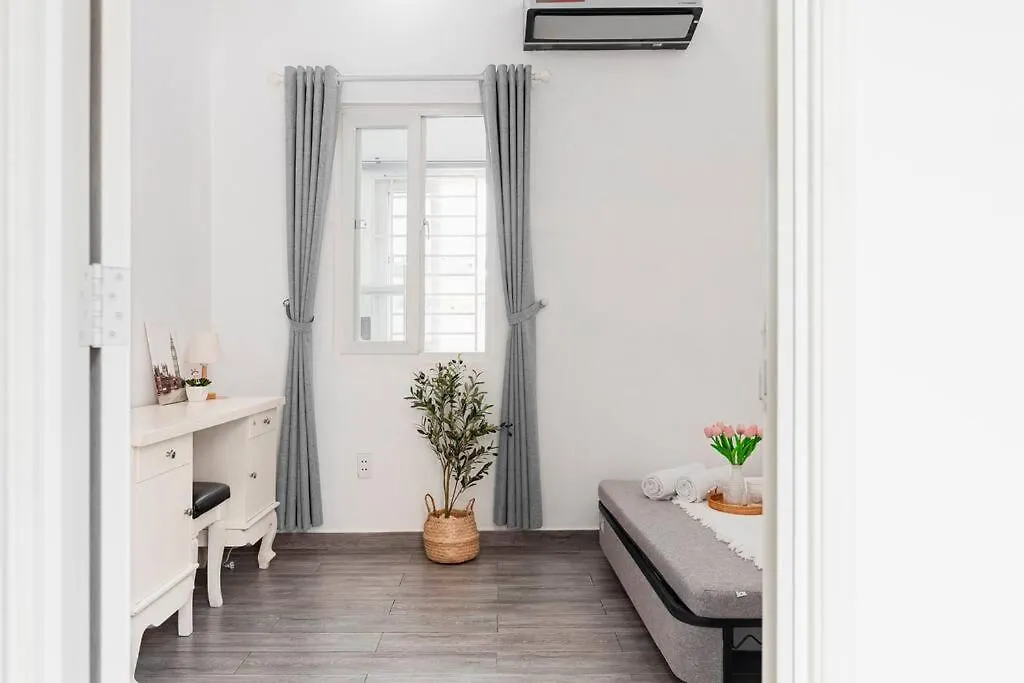 Amielm Homestay Near Airport Ho Chi Minh City Apartment