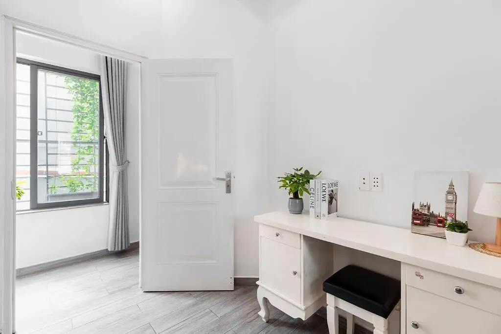 Amielm Homestay Near Airport Ho Chi Minh City 0*,